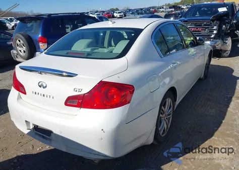 2012 Infiniti G37 Journey z USA, uszkodzony, nr VIN JN1CV6AP8CM629776